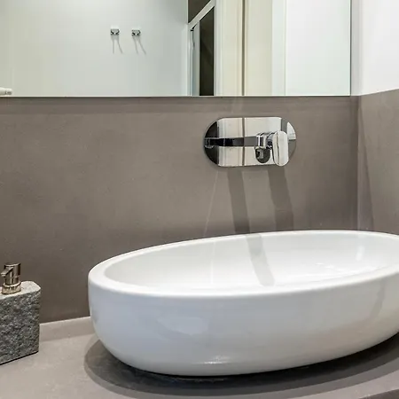 St. Peter's Refuge 2 דירה