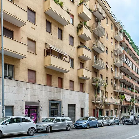 St. Peter's Refuge 2 * 로마