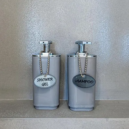 St. Peter's Refuge 2 * Rom